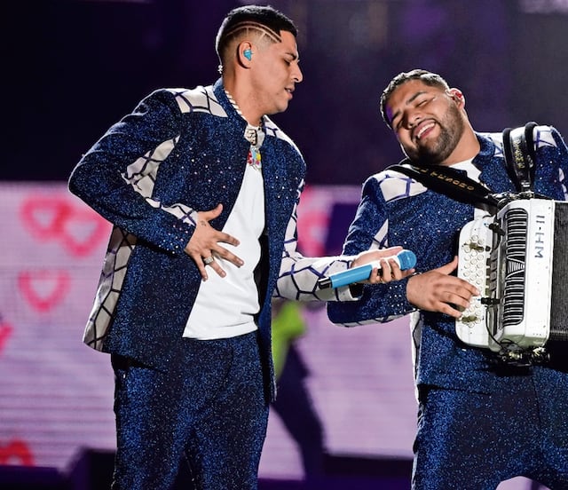 Grupo Firme cancela concierto en Estados Unidos por problemas con sus visas