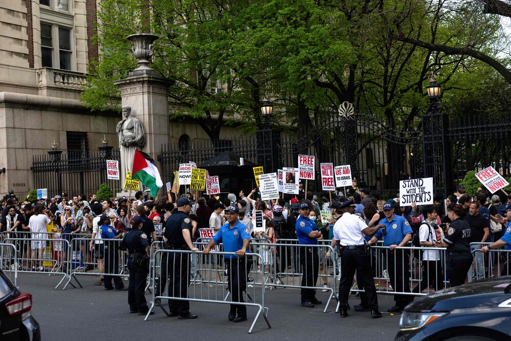 Universidad de Columbia suspende a estudiantes por protesta propalestina (Photo by Michael M. Santiago / GETTY IMAGES NORTH AMERICA / Getty Images via AFP)