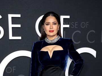 10 datos sobre la millonaria fortuna y lujos de Salma Hayek