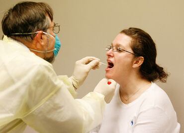 Reportan 44 estados de Estados Unidos actividad “muy alta” de gripe