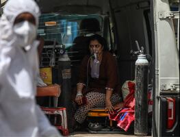 Covid en India: 300 mil contagios en un día; hospitales colapsan