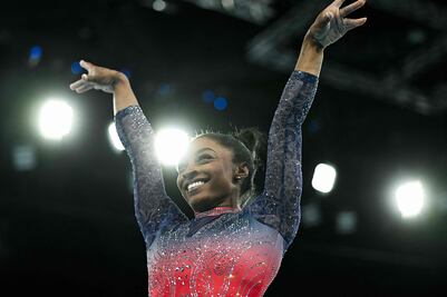 Simone Biles se va de París 2024 como la gimnasta más condecorada de la historia