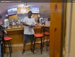 Muere afroamericano tras ser sometido por policías en Ohio; "no puedo respirar", les dijo