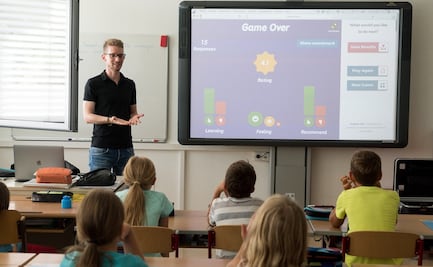 ¿Cuánto ganan los maestros de primaria en Estados Unidos?