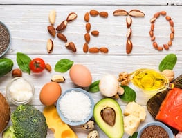Dieta Keto: estos son los alimentos que incluye, beneficios y riesgos