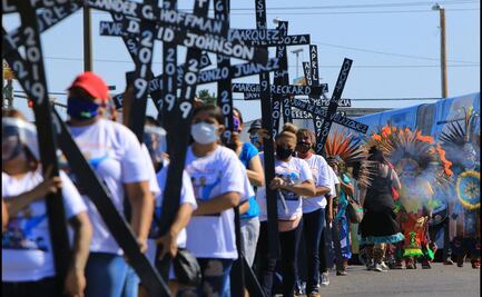 México recuerda la matanza de latinos en El Paso
