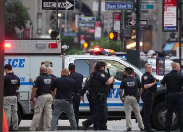 Actualización del tiroteo en Nueva York: atacante buscaba oficinas de la NFL y dejó mensaje final: “Estudien mi cerebro”