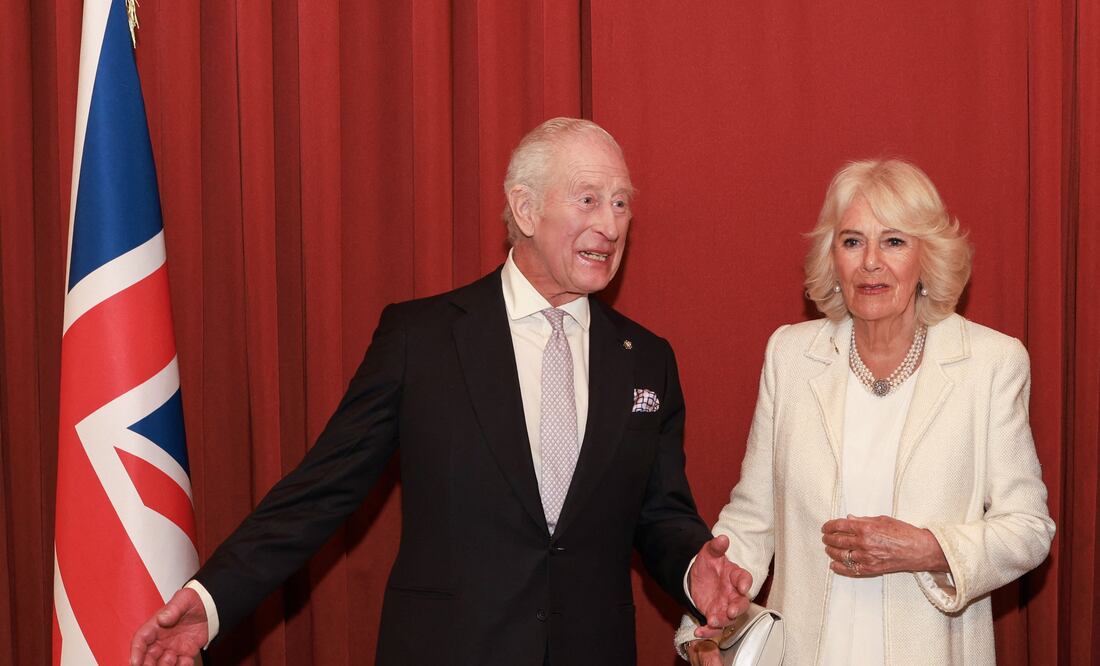 El rey Carlos III se reunió con el papa Francisco este miércoles durante su gira por Italia. Foto: AFP