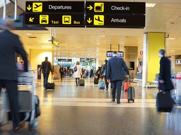 Covid-19: Los nuevos requisitos para viajar de México a Estados Unidos