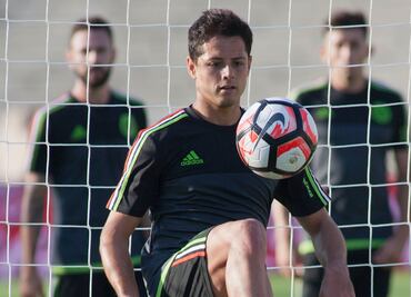 'Chicharito' Hernández a la MLS; ya es jugador de Los Ángeles Galaxy