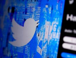 Otra de Musk: Twitter quita política de desinformación de Covid-19