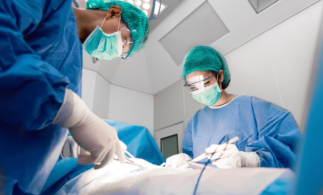 Levantamiento de glúteos vinculado a múltiples muertes de estadounidenses en República Dominicana. Foto iStock / Shutter2U