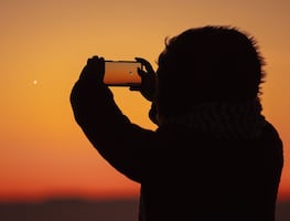 Eclipse total solar 2024. ¿Cómo sacarle fotos con tu celular? Aquí las recomendaciones de la NASA