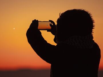 Eclipse total solar 2024. ¿Cómo sacarle fotos con tu celular? Aquí las recomendaciones de la NASA