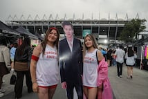 “Traen truco”: Fans de Harry Styles advierten por 'freebies' con supuesta droga en conciertos de México