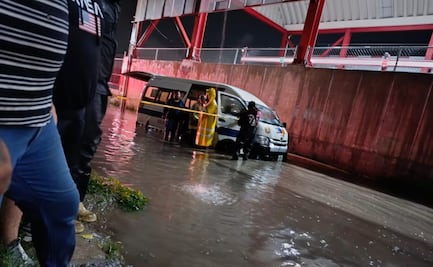 ¿Qué pasó dentro de la combi inundada que dejó 6 muertos en Tultitlán?