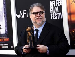 Guillermo Del Toro explora el fascismo en el sombrío film 'Pinocho'