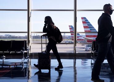 Grandes aeropuertos de EU encaran una 'lenta recuperación': Moody's