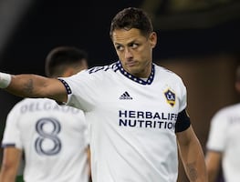 ‘Chicharito’ se disculpa tras polémica por comentarios sobre mujeres: “No fue mi intención herir”