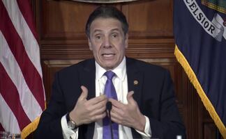 ¿Por qué quieren destituir a Andrew Cuomo, gobernador de NY?