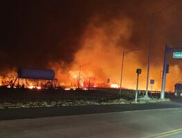 Devastadores incendios forestales azotan Islas de Maui y Hawái bajo la amenaza del huracán "Dora". VIDEOS