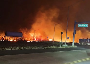 Devastadores incendios forestales azotan Islas de Maui y Hawái bajo la amenaza del huracán "Dora". VIDEOS