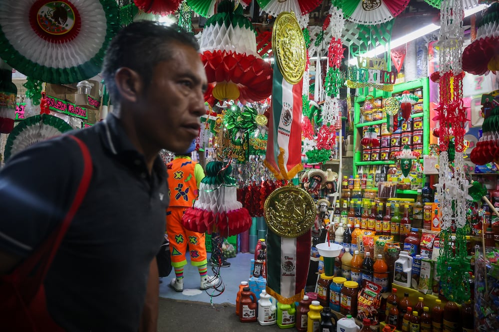 Ciudad de México, 10 Septiembre 2026.
Recorrido por la Central de Abasto sobre los costos de productos preparativos de la cena para las fiestas patrias.
Foto: Luis Camacho | El Universal