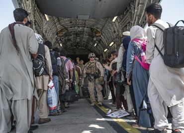 Cerca de 16 mil personas evacuadas de Kabul en últimas 24 hrs: Pentágono