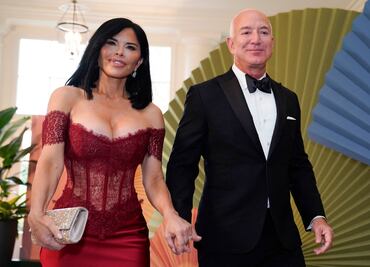 Lauren Sanchez lleva el vestido de escote más atrevido a la Casa Blanca y desata reacciones