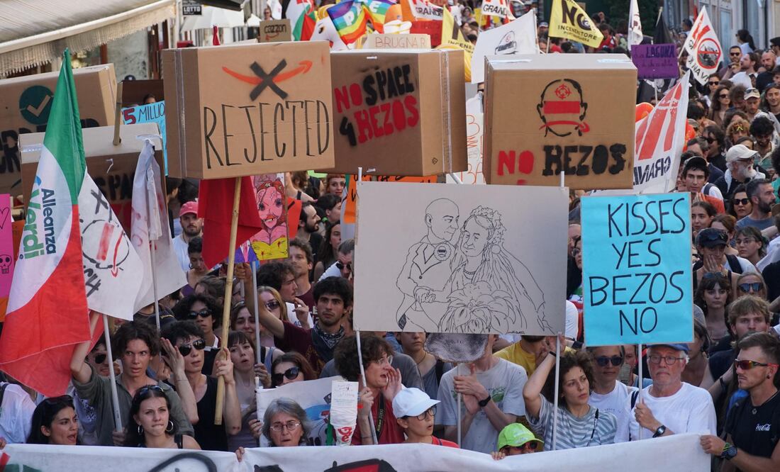 Protestan en Venecia contra Jeff Bezos tras su boda: “No hay espacio para multimillonarios” (Protestas, Italia, Venecia) EFE/EPA/ANDREA MEROLA