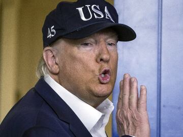 Trump revela que está tomando hidroxicloroquina