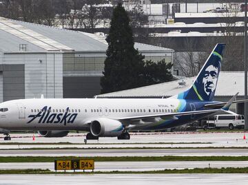 Alaska Airlines tendrá inmovilizados al menos hasta el domingo todos sus Boeing 737 MAX 9