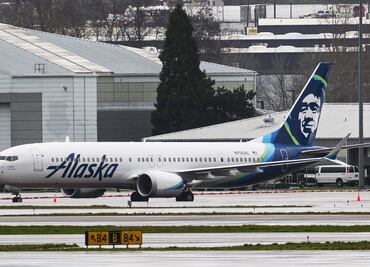Alaska Airlines tendrá inmovilizados al menos hasta el domingo todos sus Boeing 737 MAX 9