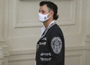 Jugador de los Dodgers viste de mariachi en visita a la Casa Blanca