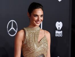 Los minivestidos con los que Gal Gadot impactó Instagram