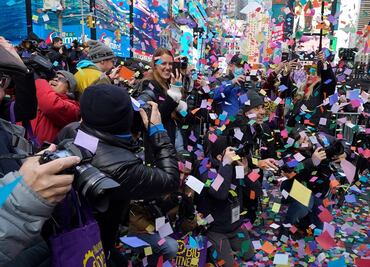 Celebración de Año Nuevo en Times Square vuelve a la 'normalidad' tras pandemia