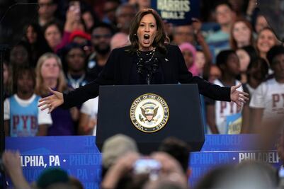 Harris insta en Filadelfia a la comunidad afroamericana a apoyarla y "decidir" el futuro de EU