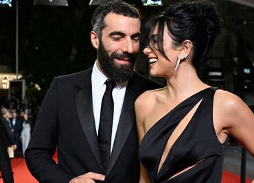 Dua Lipa sorprende con sensual vestido cut out junto a su nuevo novio en Cannes