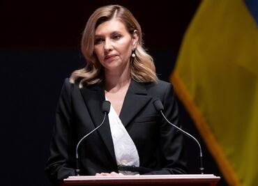 Primera dama de Ucrania posa para Vogue 'en la guerra' y desata polémica
