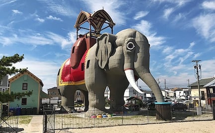 El Airbnb para dormir dentro de un ‘elefante’