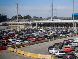 México gestionará que EU acepte cualquier vacuna para viajes en frontera terrestre