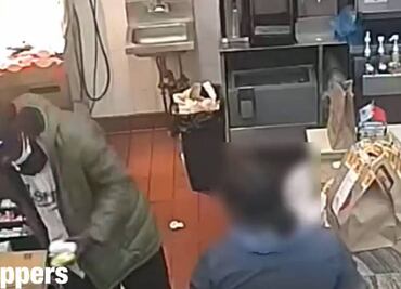 Buscan en NY a sujeto que robó hamburguesas y nuggets de McDonald’s