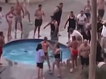 Esposa de turista que murió electrocutado en jacuzzi en México exige 1 millón de dólares