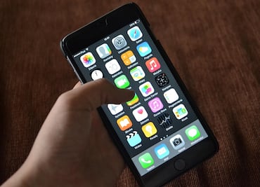 ¡Elimínalos! Así es el fraude masivo a teléfonos celulares que involucra estas palabras