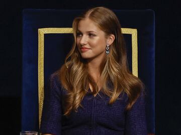 La vida de la princesa Leonor en la escuela naval: habitación compartida y baño común. VIDEO