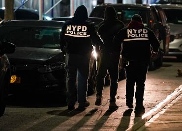 Nueva York reforzará presencia policial en metro tras múltiples delitos