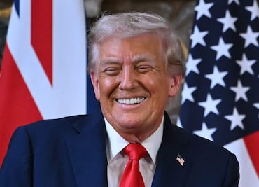 Trump desata polémica: subiría a 100 mil dólares el costo de la visa H-1B para migrantes