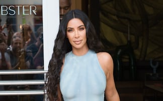 Kim Kardashian cautiva con look braless en sesión de fotos