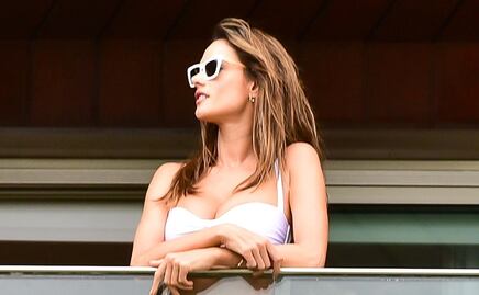 Alessandra Ambrosio deslumbra con bikini en Río de Janeiro