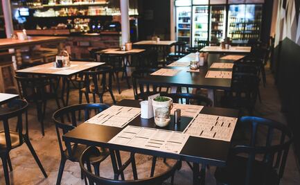 Pareja da propina de $9,400 dólares para ayudar a restaurante 